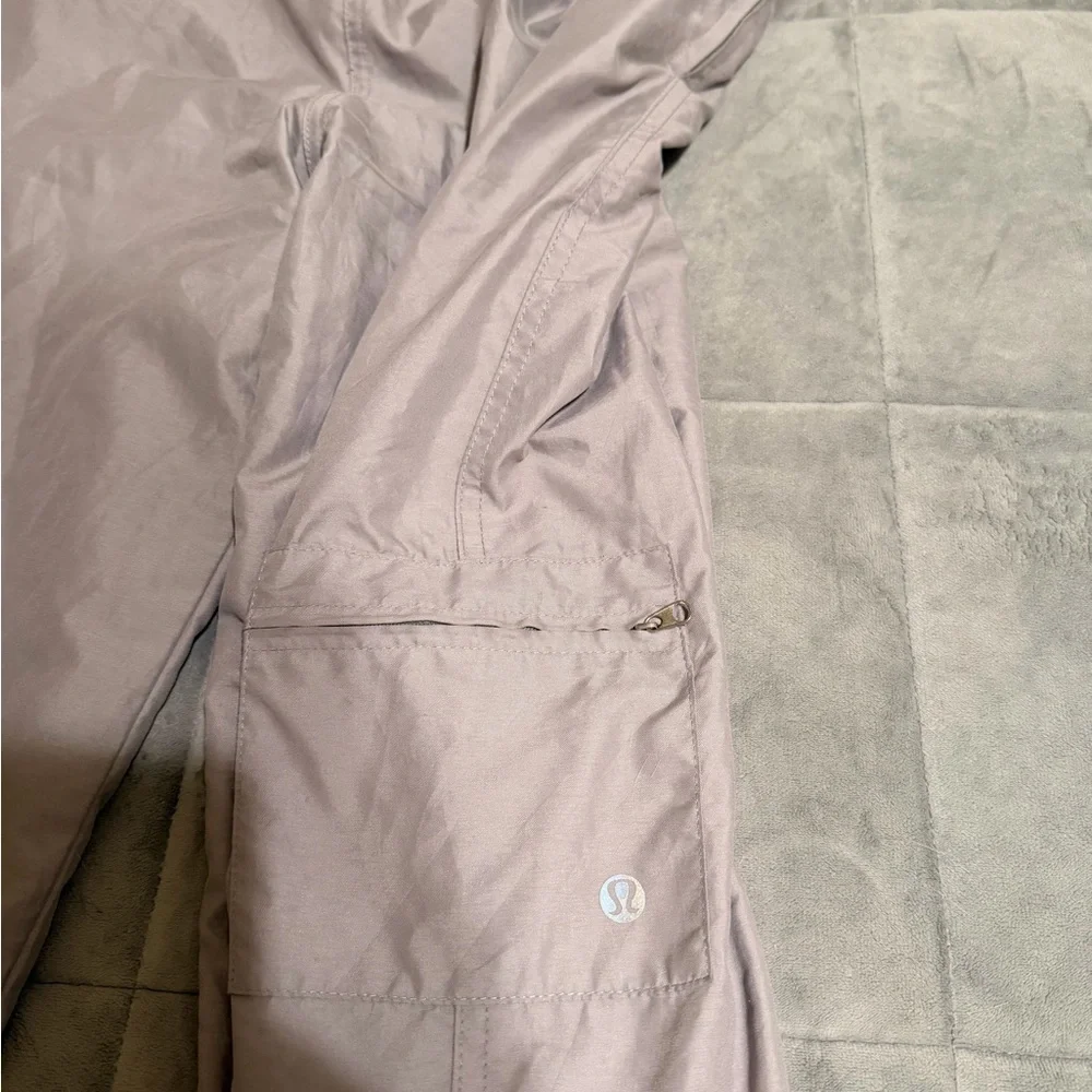 lululemon athletica Cropped Wide-Leg Pants in Dusty Mauve Grey